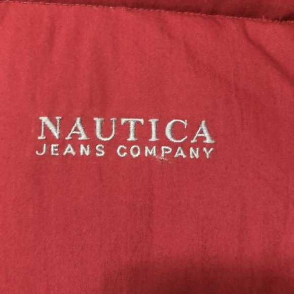 NWT - Red Nautica down vest size L - Picture 4 of 9